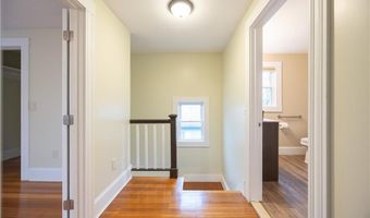 200 Woodward Ave, East Providence, RI 02914