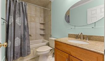10045 Ruth Ave, Allen Park, MI 48101