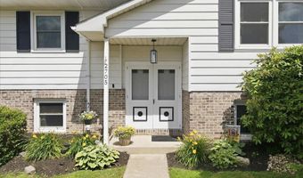 2705 ANDREA Dr, Allentown, PA 18103