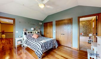1535 S Douglas Ave, Arlington Heights, IL 60005