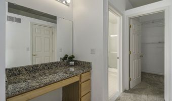 1304 N Bay Dr, Ann Arbor, MI 48103