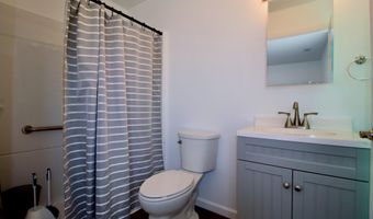 127 Calhoun St, Alderson, WV 24910