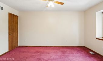 708 13th St SW, Altoona, IA 50009