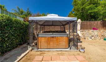 155 Barhaven Ln, Fallbrook, CA 92028