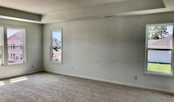 575 Midsummer St #211, Aberdeen, NC 28315