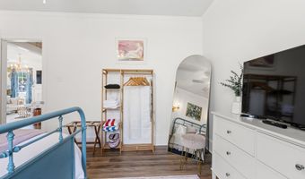 782 Water St, Biloxi, MS 39530