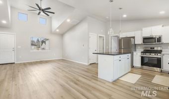 1113 Meadow Lake Loop, Buhl, ID 83316