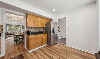 10707 MUIRFIELD Dr, Potomac, MD 20854