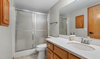 9 Farnham Dr, Bella Vista, AR 72714