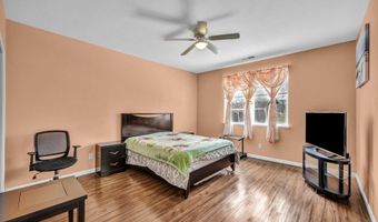 570 Sunrise Cir, Fernley, NV 89408