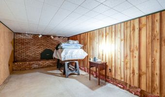 12222 Cenfield St NE, Alliance, OH 44601