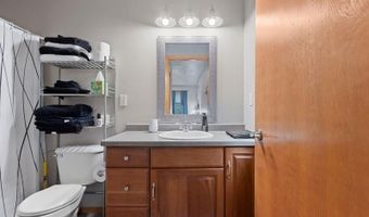 N9166 KERNAN Avenue, Appleton, WI 54915
