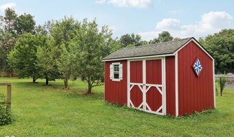 151 South St, Southport, IN 46227