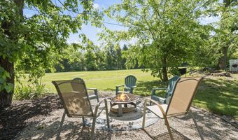 26 Crosswicks Ellisdale Rd, Burlington, NJ 08016