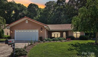 26 Ocaso Dr, Asheville, NC 28806