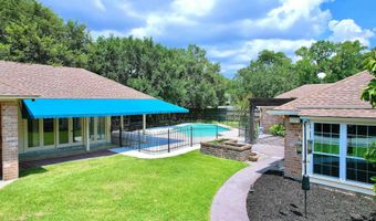 3328 Tezcucco Dr, Baton Rouge, LA 70820