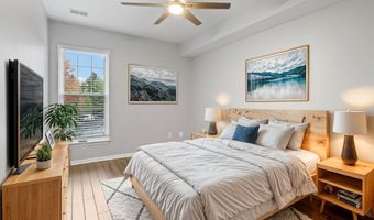 5947 FOUNDERS HILL Dr 201, Alexandria, VA 22310