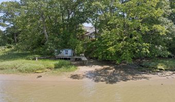 3 Tidewater Cv, Falmouth, ME 04105