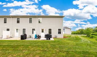 51 Gillette Way 51, Bristol, CT 06010