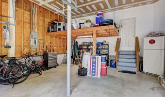 5 Overlook Ct, Bayville, NJ 08721