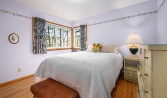917 Sunrise Beach Dr, Amery, WI 54001