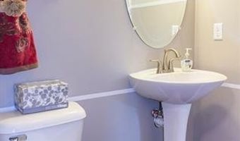 7310 Evergreen Trl, Almont, MI 48003