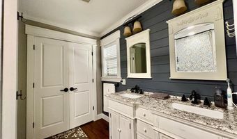 130 Cooper Dr, Bruce, MS 38915