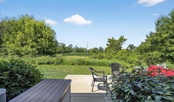 1183 Kingsmill Dr, Algonquin, IL 60102