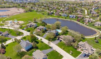 3741 Persimmon Dr, Algonquin, IL 60102