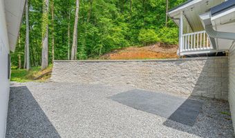 825 County Road 82, Athens, TN 37303
