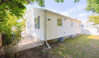 83 Vincent Ave, North Providence, RI 02904