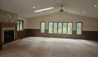 48 Harbor Rd, Colchester, CT 06415