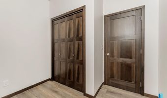 2404 E Tinley St, Brandon, SD 57005