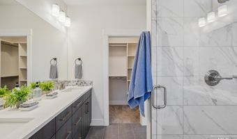 11 N Creek Way, Cascade, ID 83611
