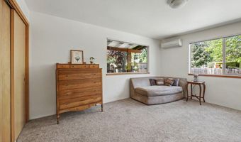 1423 E Main St, Ashland, OR 97520