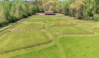 1103 Apple Pie Ridge Rd, Alto, GA 30510