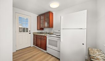 8 Herring Pond Rd, Bourne, MA 02532