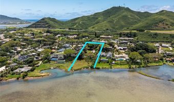 44-375 Kaneohe Bay Dr, Kaneohe, HI 96744