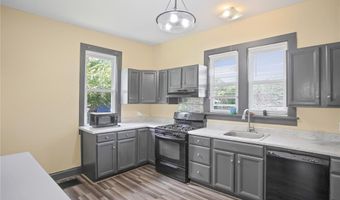 1001 W Main St, Alhambra, IL 62001