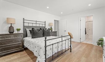 7901 Winsford, Westchester, CA 90045
