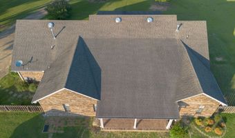 110 Old Lake Cv, Batesville, MS 38606