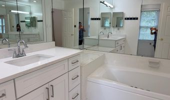 10113 GALSWORTHY Pl, Bethesda, MD 20817