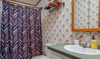 1953 Cotton Creek Rd, Baker, FL 32531