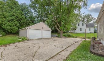 1020 Saint Jacob Ave, Albert Lea, MN 56007