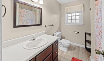 712 Cherry Hill Rd, Amherst, VA 24521