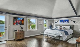 166 New Meadow Rd, Barrington, RI 02806