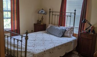 4004 Sailfish St, Bay St. Louis, MS 39520