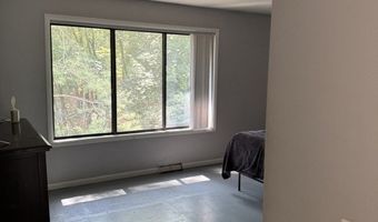 54 Currier Pl 54, Cheshire, CT 06410