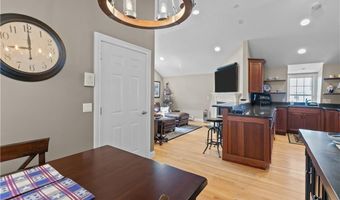 30 Brewer St 3, Newport, RI 02840