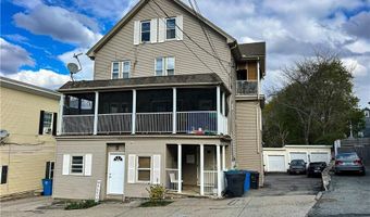 62 SPRING St, Lincoln, RI 02838